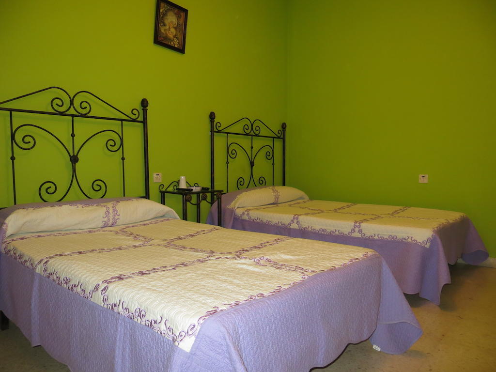 Hostal Restaurante Reina El Tejar Номер фото